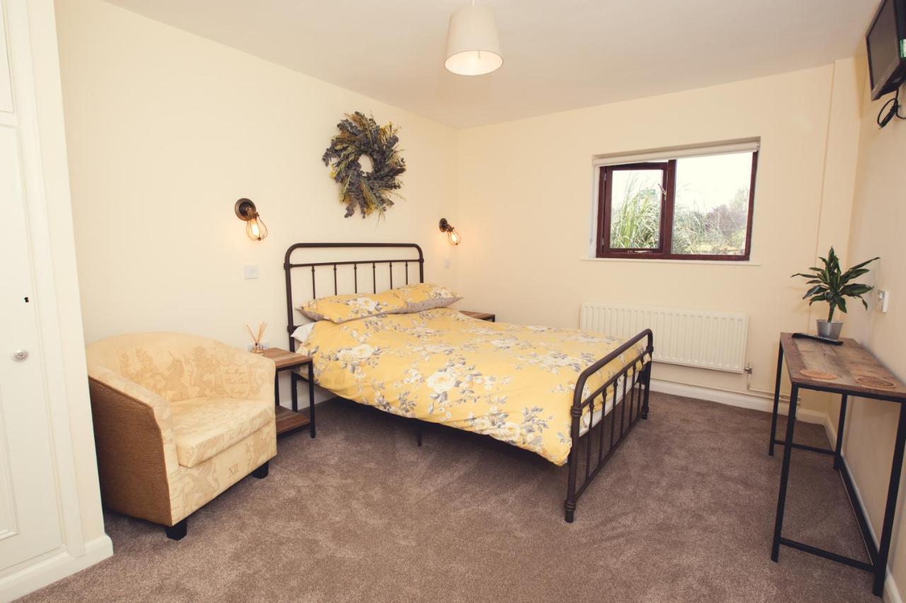 Farmyard Inn Youlgreave Εξωτερικό φωτογραφία
