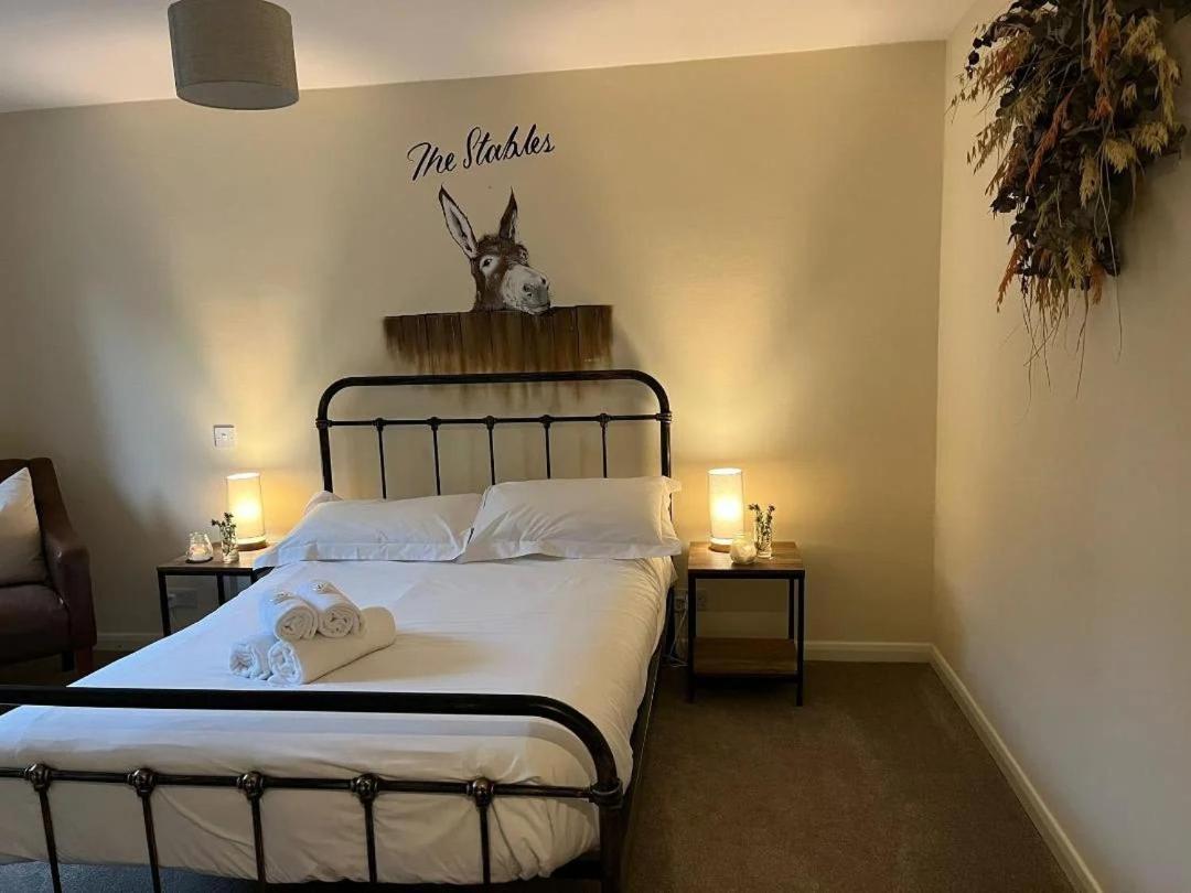 Farmyard Inn Youlgreave Εξωτερικό φωτογραφία
