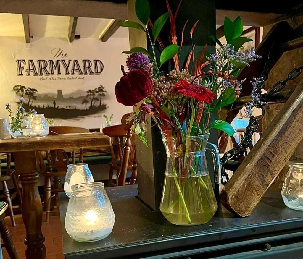 Farmyard Inn Youlgreave Εξωτερικό φωτογραφία