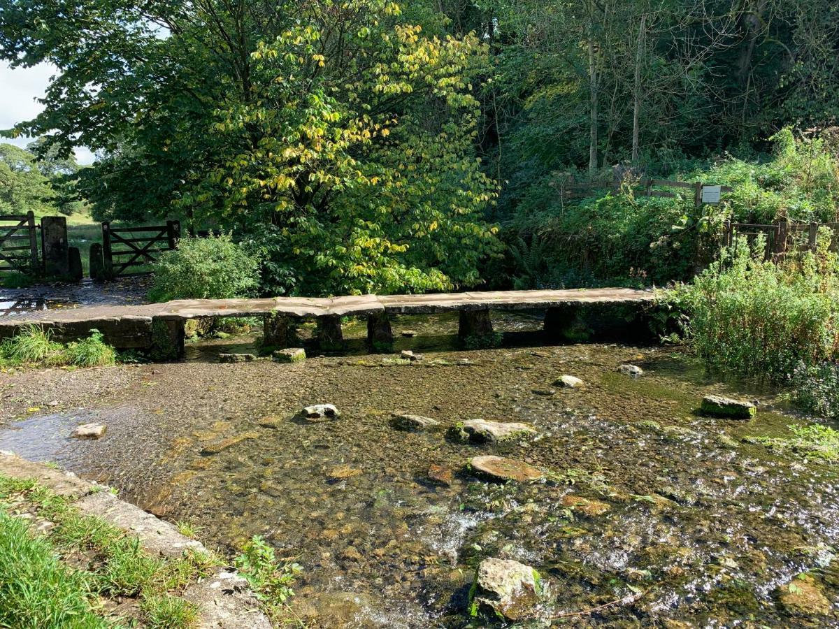 Farmyard Inn Youlgreave Εξωτερικό φωτογραφία